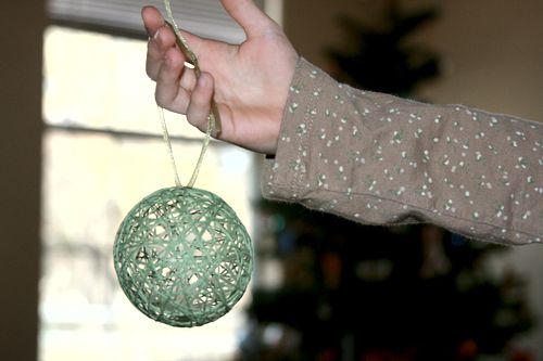 christmas string balls