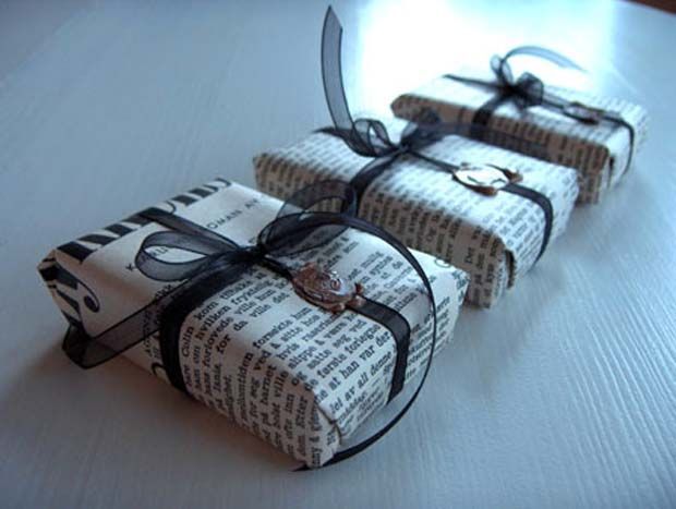 Use newspaper as gift wrap