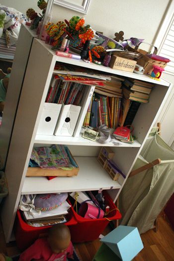 tates shelf