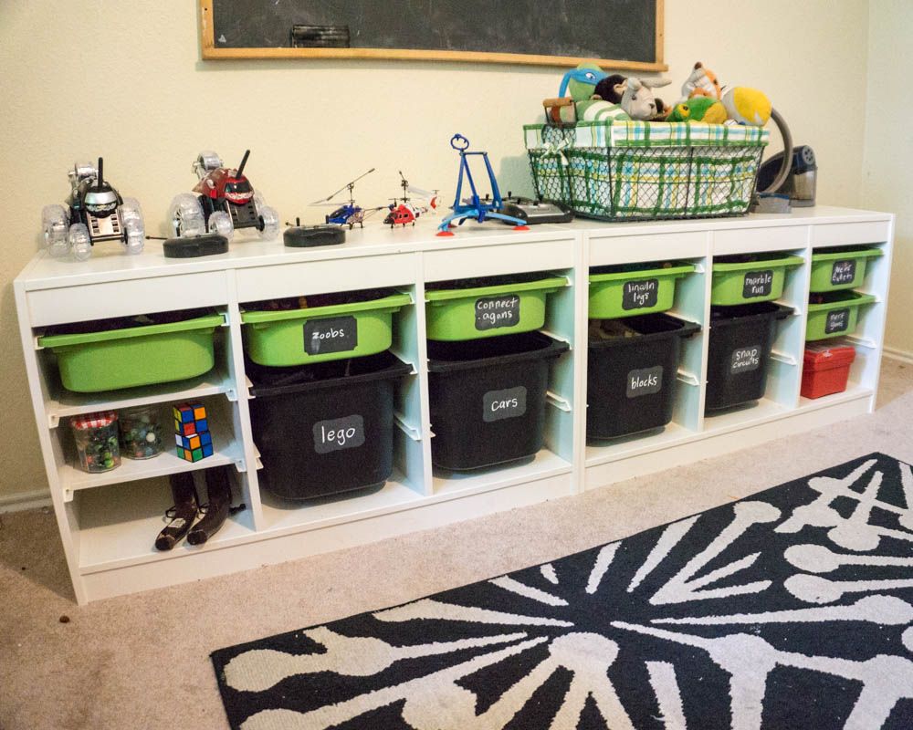 Decluttering kid stuff: keep it simple.