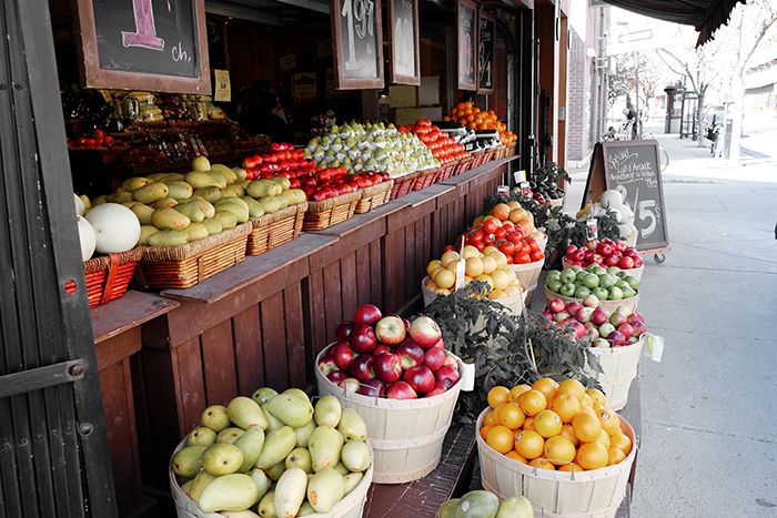 farmers market